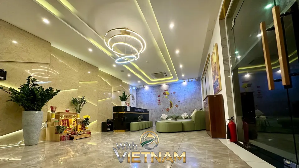 고급스러운 조명이 인상적인 돈키호테 로비