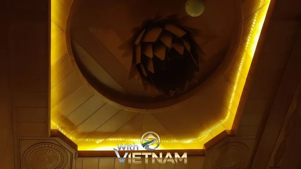 조명이 켜진 독특한 디자인의 천장