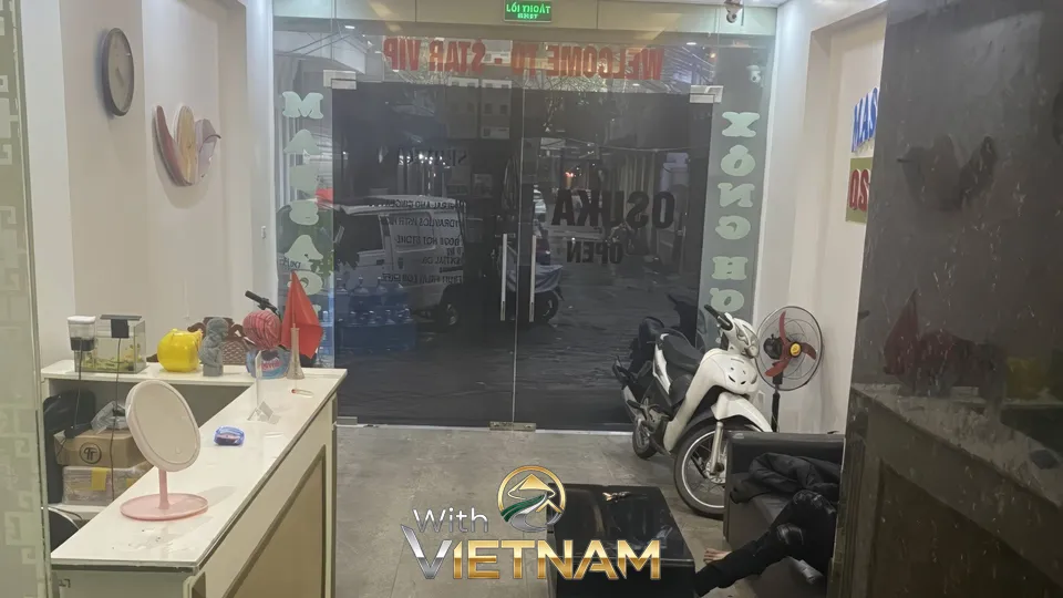 마사지 가게 내부 접수 데스크