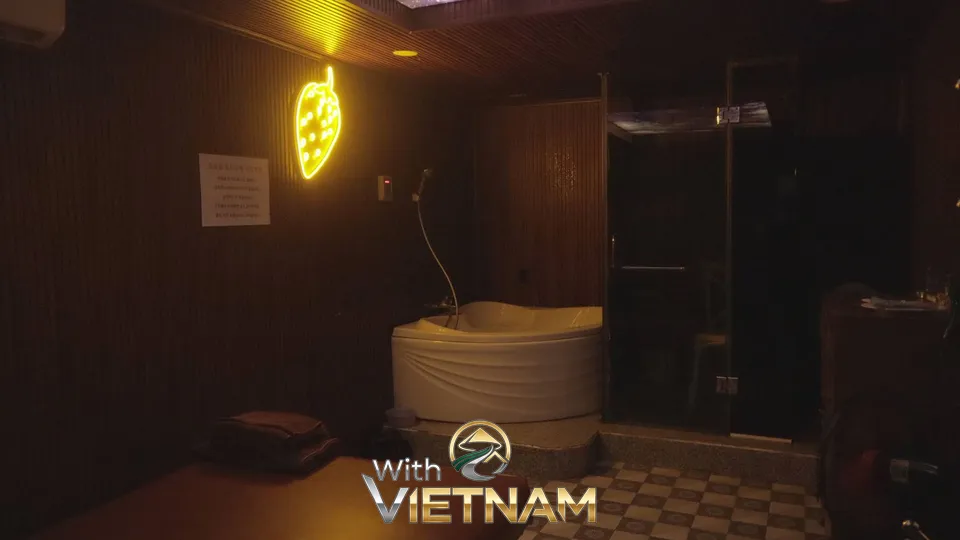 딸기 때밀이 스파 개별 스파룸 내부