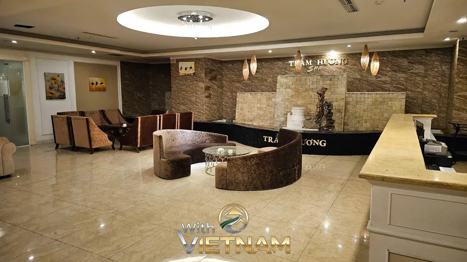 분수대가 있는 스파의 로비