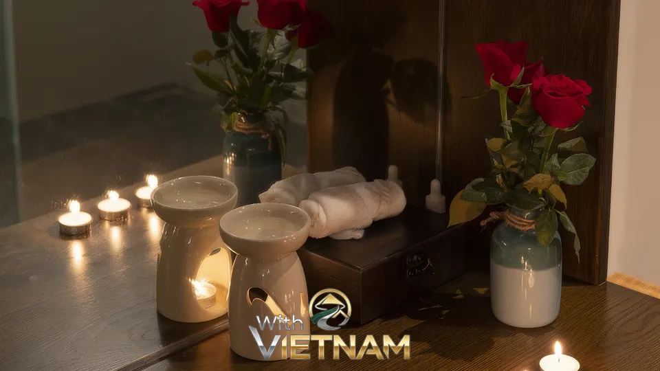 아로마 오일과 촛불 등 스파 용품